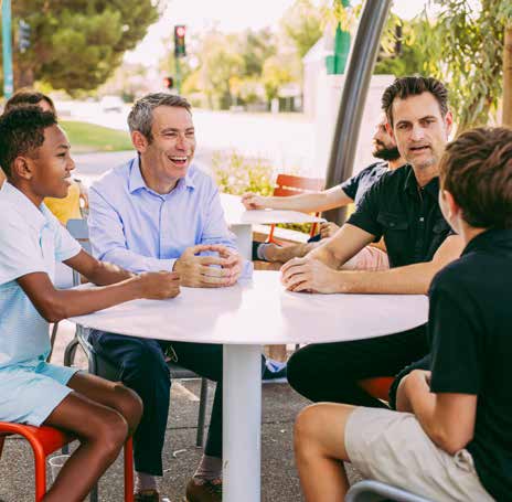 Aaron Lieberman talking with young people in Arizona